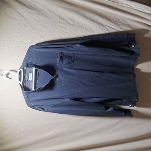 Men's long sleeve shirt with pocket
